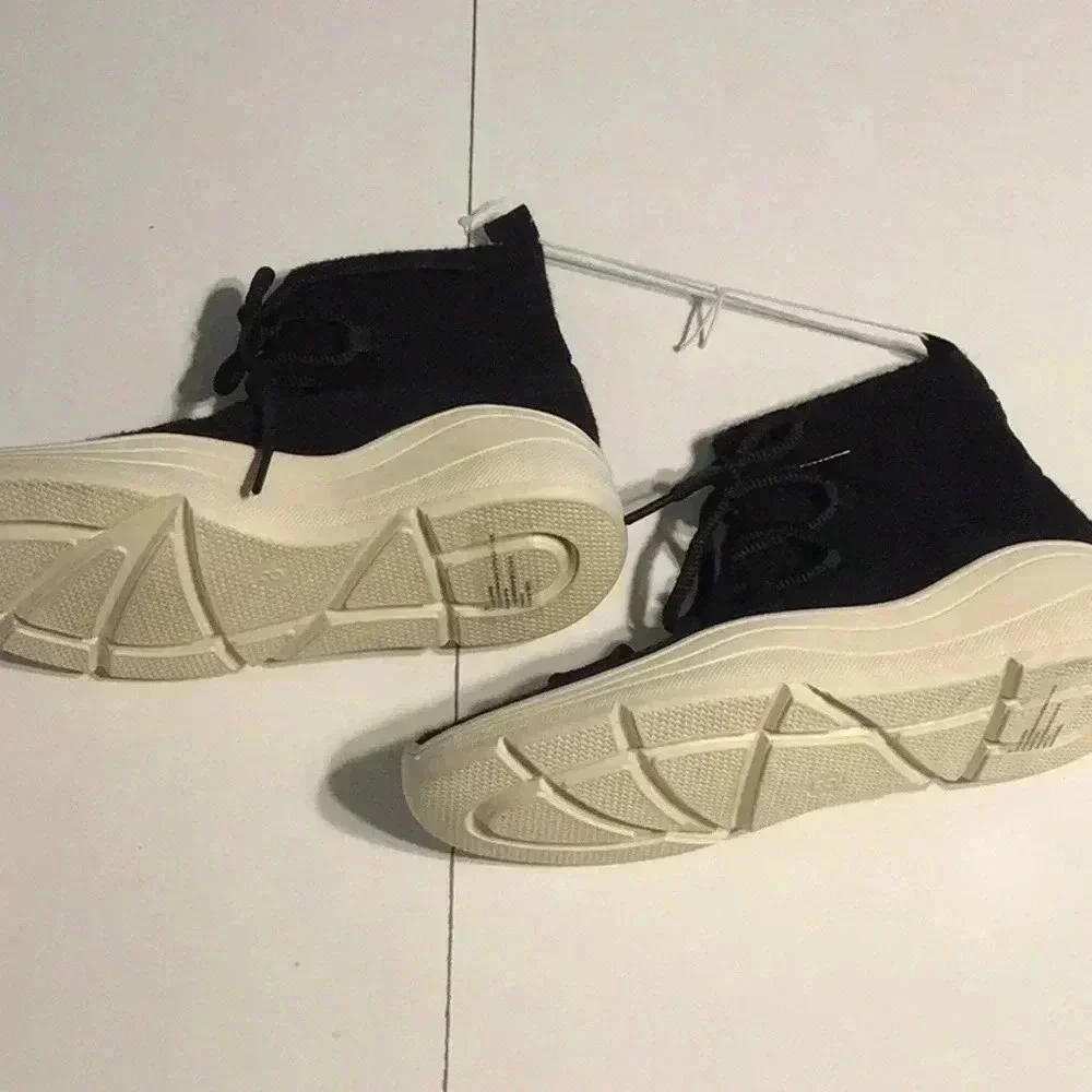 Women’s Ankle Sock Lace Up Sneakers Size 8